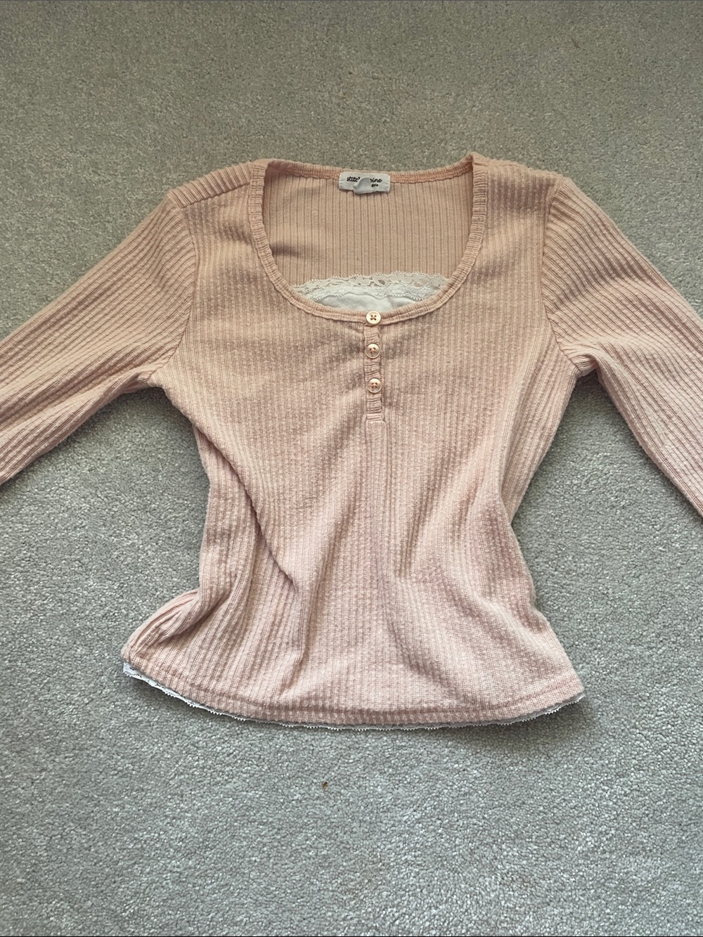 Ribbed Lace-Trim Long Sleeve Henley in Blush
